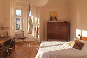 Bright 3.5-Room Period Apartment in the Popular Weichselkiez