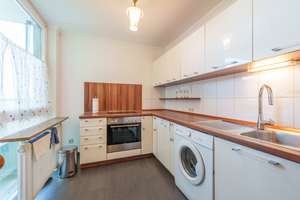 SOPART IMMOBILIEN - Stilvolle 2-Zimmer-Wohnung im Ramses-Hochhaus - spektakulärer Rooftop-Pool – Die vollständige Adresse der Immobilie erhältst du vom Anbieter., 81243 Aubing-Süd, München – Vorschaubild 3