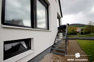 BERK Immobilien - Top gepflegtes ZFH mit gemütlichem Garten in schöner Lage von Laufach – Die vollständige Adresse der Immobilie erhältst du vom Anbieter., 63846 Laufach – Vorschaubild 9
