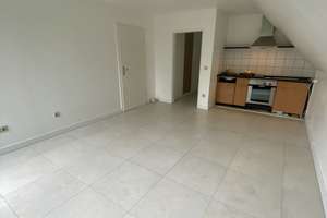 Helle 2-Zimmer-Wohnung im 1. OG in Köln-Müngersdorf – Ährenweg 18, 50933 Müngersdorf, Köln – Vorschaubild 9
