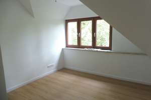 top renovierte 3-Zimmer-Dachterrassen-Wohnung – 93049 Westenviertel, Regensburg – Vorschaubild 9
