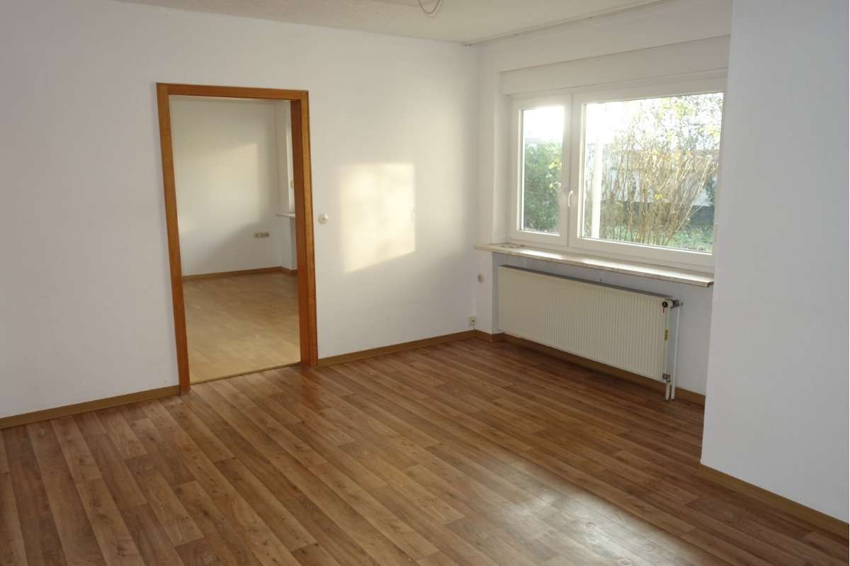 Immobilie in Gönnheim - Winkelbungalow mit Haardt-Blick! - Bild 0