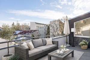 Modernisiertes DG-Highlight mit Terrasse in ruhiger Lage – sofort verfügbar! 3 Zimmer, 2 Bäder & EBK – Falkenhagener Straße 57, 13585 Spandau (Ortsteil), Berlin – Vorschaubild 8