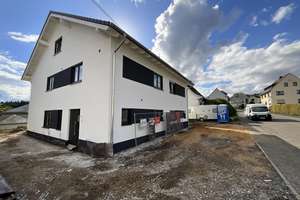 Neubau Doppelhaushälfte mit Terrasse, Garten und 2 Stellplätzen. – Die vollständige Adresse der Immobilie erhältst du vom Anbieter., 56587 Straßenhaus – Vorschaubild 14