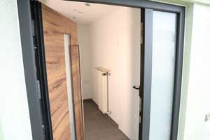GenießerDesign, Lage, Ruhe, Garten:5min:UKA, 1min:B17, Balkon, 2Bäder+WC, Garage, EBK, Wallbox-ready – Die vollständige Adresse der Immobilie erhältst du vom Anbieter., 86156 Kriegshaber, Augsburg – Vorschaubild 4