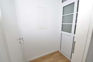 Frisch sanierte 4-Zimmer-Altbauwohnung mit Gartenanteil und 118 m² in Karlsruhe-Beiertheim-Bulach – Marie-Alexandra-Str. 20, 76135 Beiertheim-Bulach, Karlsruhe – Vorschaubild 15