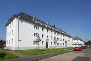 Große helle 5 ZKB Wohnung mit Balkon - sofort verfügbar