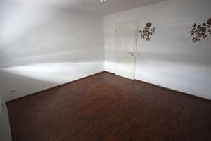 4- Zi Maisonette Wohnung in ruhiger Lage mit Balkon und Stellplatz / WBS ERFORDERLICH !! – Cuxhavenerstr. 9, 42279 Oberbarmen, Wuppertal – Vorschaubild 6