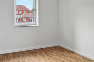 Eigennutzer aufgepasst: 5-Zimmer-Wohnung über 2 Etagen und mit 2 Balkonen in Dresden – Die vollständige Adresse der Immobilie erhältst du vom Anbieter., 1277 Striesen-Ost, Dresden – Vorschaubild 8