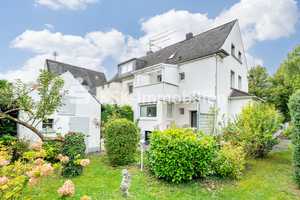 Hier benötigen Sie kein Auto! Ihre Möglichkeit auf ein Haus im Zentrum von Sankt Augustin! – Rhein-Sieg-Kreis – Vorschaubild 2