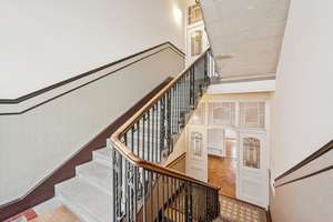 Architekturgeschichtliches Juwel  -  4-Familienhaus mit 2 freien Wohnungen – Die vollständige Adresse der Immobilie erhältst du vom Anbieter., 69115 Weststadt, Heidelberg – Vorschaubild 4