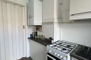Sanierte 2-Zimmer-Wohnung mit Einbauküche in Hannover – Roonstraße 4, 30161 List, Hannover – Vorschaubild 10