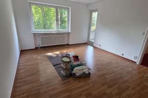 Von privat: Völlig ruhige und sehr verkehrsgünstige 2 Zi-Wohnung in Eilbek mit Süd-Loggia – 22089 Eilbek, Hamburg – Vorschaubild 4