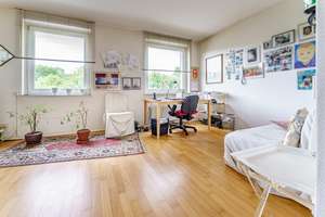 Property thumbnail 11