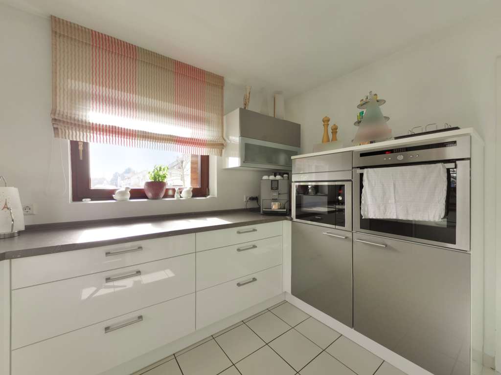 Immobilie in Karlsdorf-Neuthard - Wunderschönes Einfamilienhaus in Karlsdorf-Neuthard, OT Karlsdorf! - Bild 3