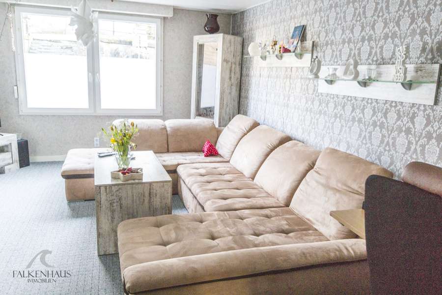 Immobilie in Remscheid - Wovon Großfamilien träumen 
Einfamilienhaus mit Garten, 2 Terrassen und mitten im Zentrum - Bild 2