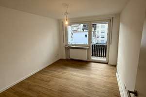 Kernsanierte 2-Zimmer-Wohnung mit Balkon & Duplex-Stellplatz – Erstbezug nach Sanierung – Schwetzinger Straße 58, 68165 Schwetzingerstadt/Oststadt, Mannheim – Vorschaubild 3