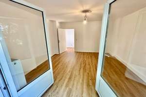 Gepflegte & helle 3-Zimmerwohnung mit Balkon und Fahrstuhl in der Mitte Wiesbadens! – Yorckstrasse 24, 65185 Westend / Bleichstraße, Wiesbaden – Vorschaubild 6