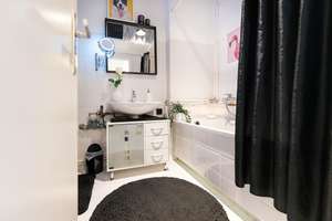 Property thumbnail 25