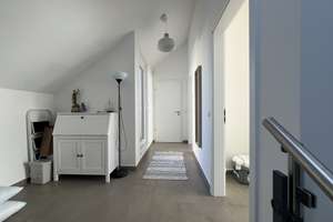 4-Zimmer Penthouse Wohnung im KfW-Effizienzhaus 50 direkt am Barbarossaplatz - Im Herzen der Stadt – Weyerstraße 120, 50676 Altstadt/Süd, Köln – Vorschaubild 6