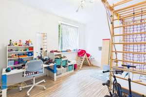 Bremen - Vahr • Attraktive 4 Zimmerwohnung mit Balkon, ideal für Eigennutzer oder Kapitalanleger – Die vollständige Adresse der Immobilie erhältst du vom Anbieter., 28329 Neue Vahr Nord, Bremen – Vorschaubild 13