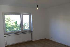 Lichtdurchflutete 3-Zimmer-Küche-Bad-Wohnung mit Balkon in Heidelberg (Rohrbach) – Kolbenzeil 20, 69126 Rohrbach, Heidelberg – Vorschaubild 2