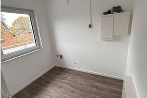 Exklusive 3-Zimmer-Penthousewohnung mit großer Dachterrasse in Bremerhaven – Parkstraße 44a, 27578 Lehe, Bremerhaven – Vorschaubild 13
