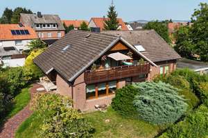 Architektenhaus mit großzügiger ebenerdiger Wohnung und zusätzlicher Einliegerwohnung – Die vollständige Adresse der Immobilie erhältst du vom Anbieter., 30890 Barsinghausen – Vorschaubild 2