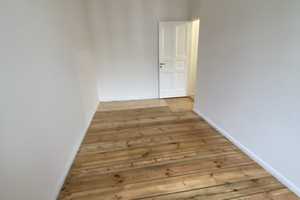 Modernisierte 2-Zimmer Wohnung mit Einbauküche und Duschbad – Ravenéstraße 5, 13347 Berlin – Vorschaubild 6