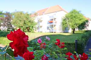 ***RUHIGE und GRÜNE Wohnlage in Wahren***2-Raumwohnung - Balkon - Parkett - die WE ist vermietet*** – 4158 Wahren, Leipzig – Vorschaubild 2