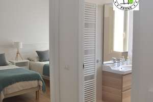 Helle und geräumige 2-Zimmer-Wohnung mit Balkon und EBK! – Franckestraße 17, 24118 Ravensberg, Kiel – Vorschaubild 6