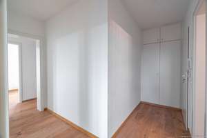 Herkules-Hochhaus Köln: Sanierte, flexible 4-Zimmer-Wohnung für Eigennutzer & Anleger – Die vollständige Adresse der Immobilie erhältst du vom Anbieter., 50823 Neuehrenfeld, Köln – Vorschaubild 6