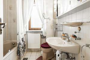 Ein Zuhause für Generationen - Großzügiges Zweifamilienhaus mit Einliegerwohnung – Die vollständige Adresse der Immobilie erhältst du vom Anbieter., 12307 Lichtenrade, Berlin – Vorschaubild 5