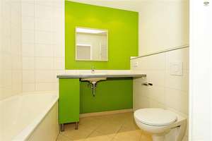 Möbliertes, Dach-Apartment mit Badewanne! – Leipziger Str. 2 A, 1097 Leipziger Vorstadt, Dresden – Vorschaubild 11