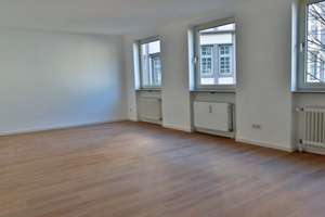 Helle 2-Zimmer Wohnung in der Koblenzer Altstadt – Die vollständige Adresse der Immobilie erhältst du vom Anbieter., 56068 Altstadt, Koblenz – Vorschaubild 1