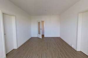Großzügige 3-Zimmer-Wohnung mit Küche in Rostock – Hundsburgallee 8, 18106 Schmarl, Rostock – Vorschaubild 4