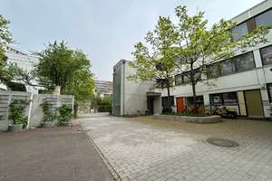 Olympiadorf: gepflegte 2-Zimmer Wohnung mit großem Balkon – Straßberger Straße 97, 80809 Am Riesenfeld, München – Vorschaubild 2