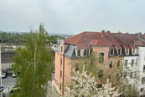 Property thumbnail 1