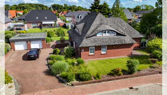 Bild von Top Lage am Addinggaster Tief! Ansprechender, großzügiger Bungalow mit gehobener Ausstattung!