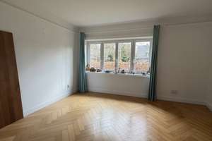 Von privat: 155m2 Wohnung in Othmarschen plus 55m2 Souterrain, 42m2 Doppelgarage und 600m2 Garten – Die vollständige Adresse der Immobilie erhältst du vom Anbieter., 22605 Othmarschen, Hamburg – Vorschaubild 5