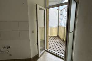 Frisch renovierte 2-ZKB mit Balkon und Fensterbad mit Eckwanne und Dusche – Helmstedter Straße 27, 39112 Sudenburg, Magdeburg – Vorschaubild 16