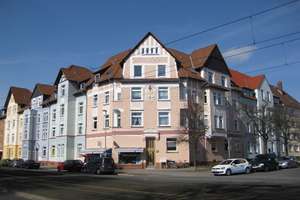 Modernisierte 3-Zimmerwohnung mit Balkon in Hannover-Herrenhausen – Herrenhäuser Str. 112, 30419 Herrenhausen, Hannover – Vorschaubild 1