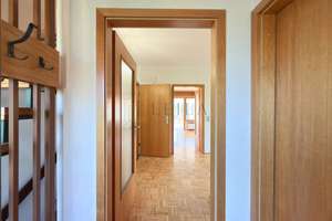 Familientraum mit Potenzial: 222 m² Wohnfläche, großes Grundstück, ruhige Lage! – Die vollständige Adresse der Immobilie erhältst du vom Anbieter., 38444 Heiligendorf, Wolfsburg – Vorschaubild 3