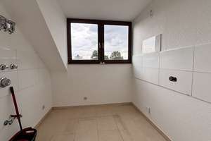 Zentral gelegene 4 Zimmer-Maisonettewohnung – 40489 Kaiserswerth, Düsseldorf – Vorschaubild 4
