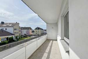 Viel Platz für die Familie: Helle 4-Zimmer-Wohnung mit Balkon und Garage in Leverkusen-Opladen! – Die vollständige Adresse der Immobilie erhältst du vom Anbieter., 51379 Opladen, Leverkusen – Vorschaubild 8