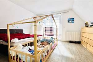 Kernsaniertes Einfamilienhaus mit Doppelgarage, großem Garten und Home-Office-Oase – Die vollständige Adresse der Immobilie erhältst du vom Anbieter., 34613 Schwalmstadt – Vorschaubild 12