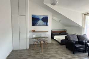 Großzügiges und helles Appartement mit Sonnenbalkon – Matthiaskirchweg 6, 40472 Lichtenbroich, Düsseldorf – Vorschaubild 2