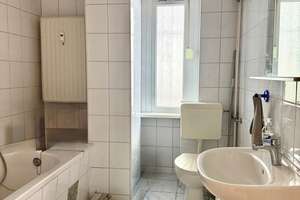 3-Zimmer-Altbau-Wohnung  in Berlin-Gesundbrunnen! – Die vollständige Adresse der Immobilie erhältst du vom Anbieter., 13359 Gesundbrunnen, Berlin – Vorschaubild 6