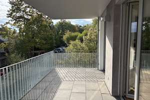 Wohnen am Österberg: Helle 3-Zimmer-Wohnung mit Balkon und 2 Bädern