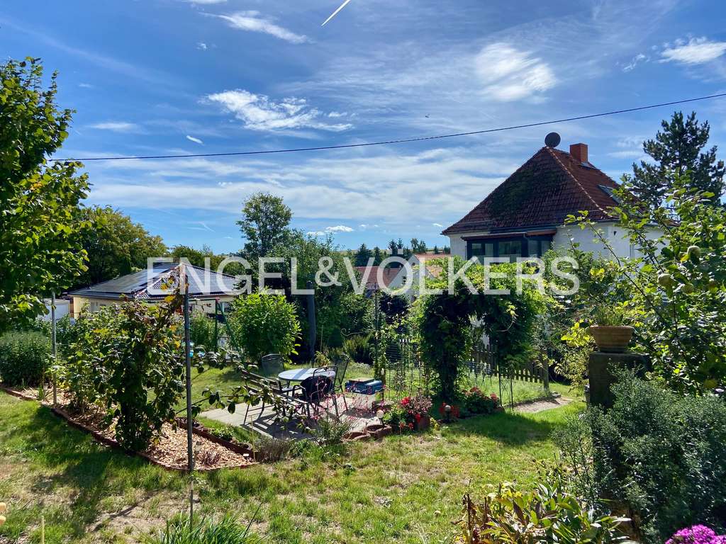 Immobilie in Klipphausen - Viel Platz für die ganze Familie und mehr - Bild 2